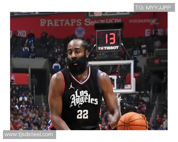 快船交易哈登的后遗症来了！最让鲍尔默担忧的事情发生，小卡受伤